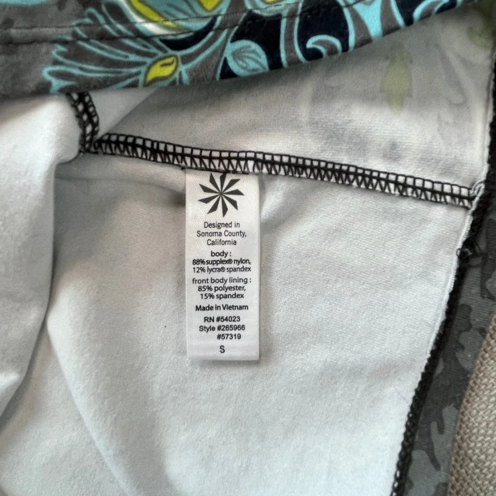 Athleta Womens Gray Camo Mandala Floral Shelf Bra Tank Top 265966 Small - Picture 5 of 8
